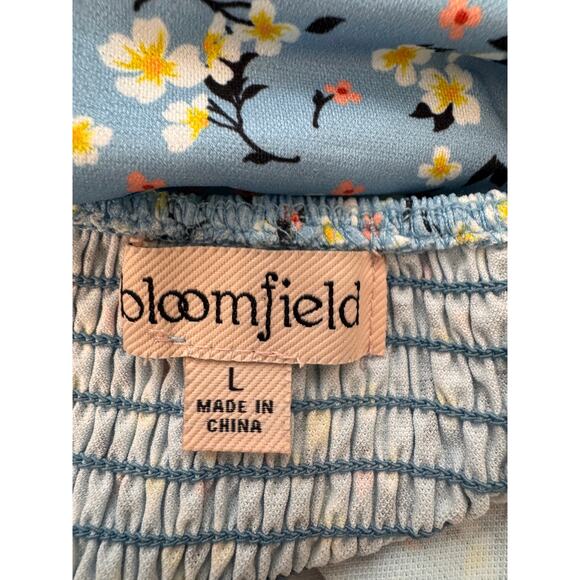 NEW BLOOMFIELD Blue Floral Smocked Cropped Blouse Top Size L - Picture 4 of 5